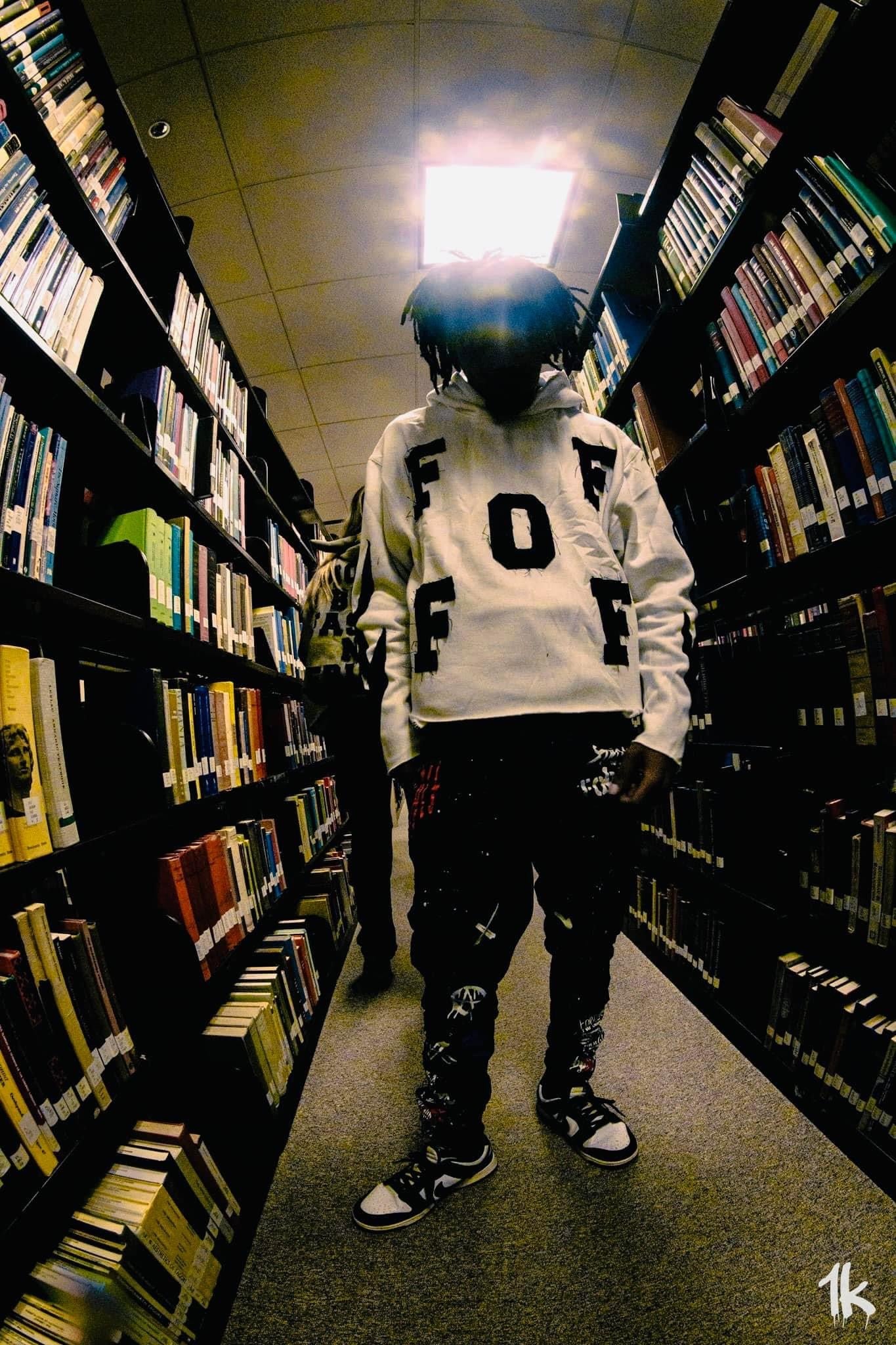 FOF Cropped Hoodie - Titanium White